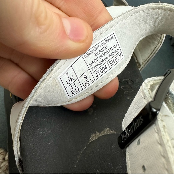 Dr Martens Blaire White Leather Buckle Strap Chunky Platform Sandals US 9 UK 7 - Picture 7 of 9